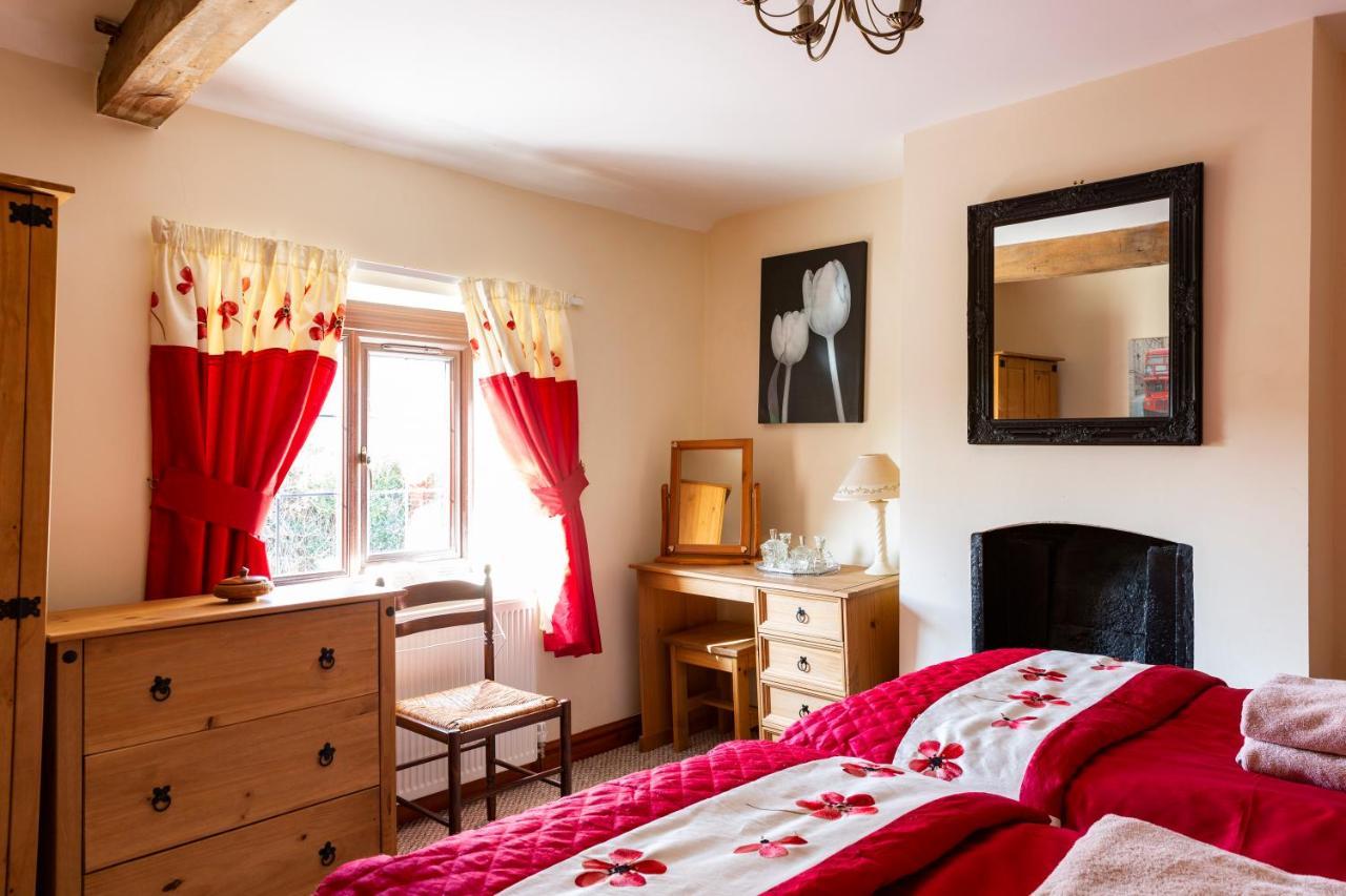 Herefordshire Holiday Cottages Lea エクステリア 写真