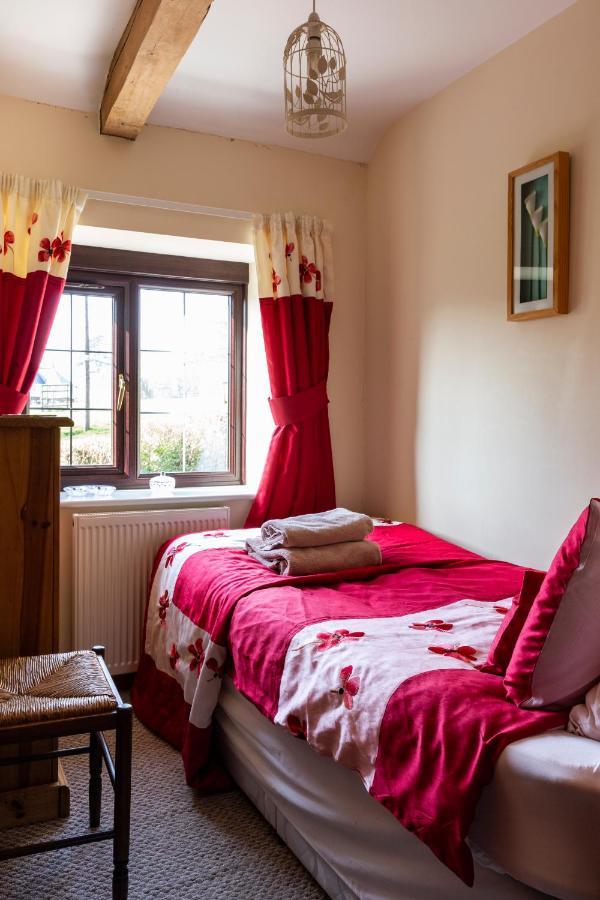 Herefordshire Holiday Cottages Lea エクステリア 写真